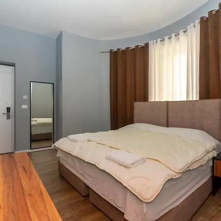 Gjuhadoli 2 4* Shkodra