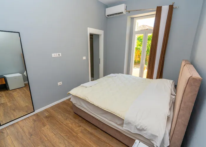 Gjuhadoli 2 Hotel 4*