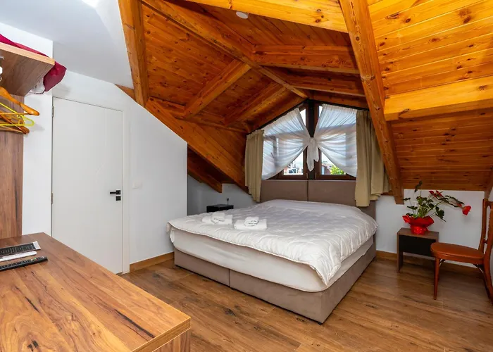 Gjuhadoli 2 Hotel 4*