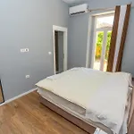 Gjuhadoli 2 Hotel 4*
