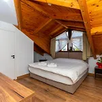 Gjuhadoli 2 Hotel 4*