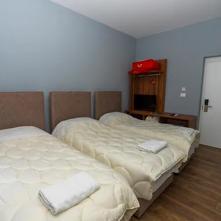 Gjuhadoli 2 Hotel 4*