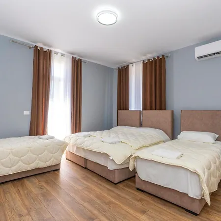 Gjuhadoli 2 Hotel 4*